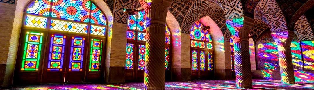 Πρόταση για  πεζοπορία στο Σιράζ, ακολουθώντας τα βήματα των τουριστών πριν από 500 χρόνια