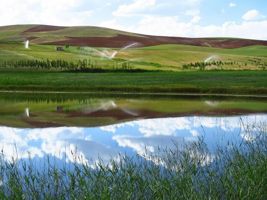 Η λιμνοθάλασσα Γιανίκ, ένα πετράδι στο νότιο Ανατολικό Αζερμπαϊτζάν.