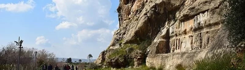 Τάγκ Τσούγκαν και τα μυστηριώδη πετρογλυφικά του.